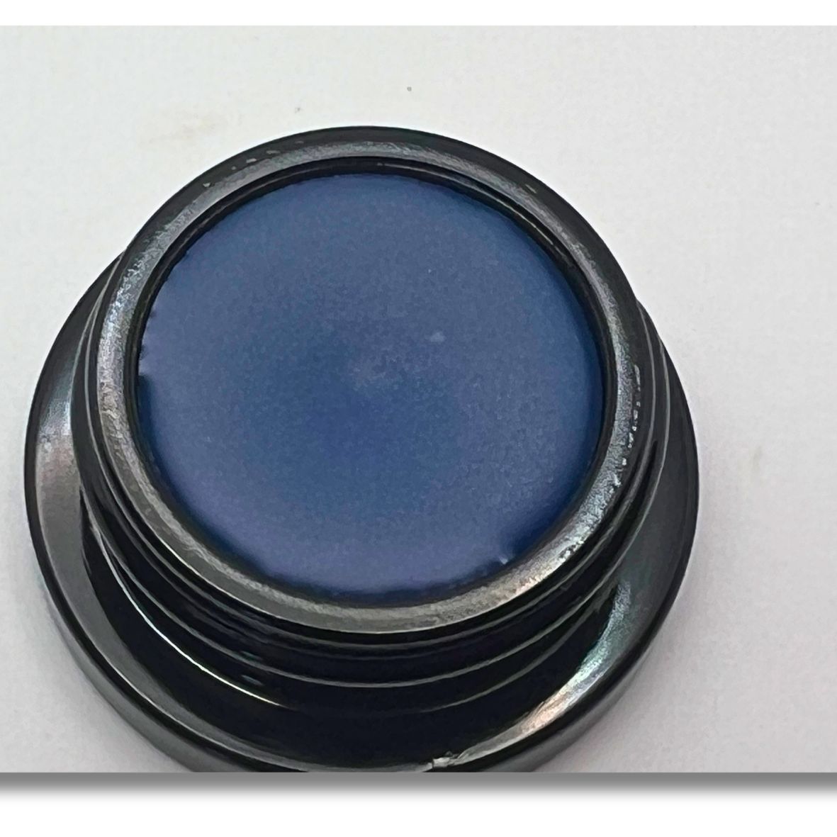 Faded Blue Jean Cream Eye Shadow